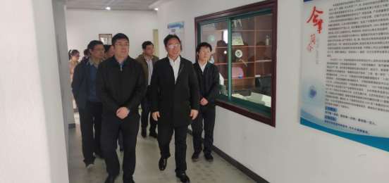 ���Қgӭ����ʡ�l(w��i)��ί�hί��ӛ����ǰ�I(l��ng)��(d��o)һ���W�Rʏ��ʥ���ڿƼ����޹�˾�{(di��o)��ָ��(d��o)����